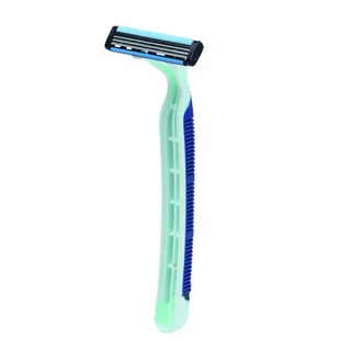 How to Create a Smoother Shave with Disposable Triple Blade Razors